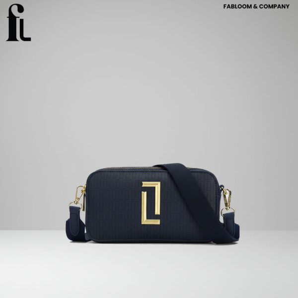 Mono Fenny25 Small Box Sling Bag